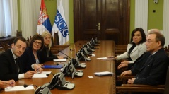 4. april 2016. Gojković sa predstavnicima misije OSCE-ODIHR